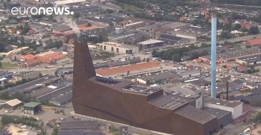 HM一把火烧光了自家衣服?外媒揭露时尚背后的真相,触目惊心...