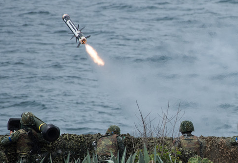 台军“演习”(图片来自台媒)