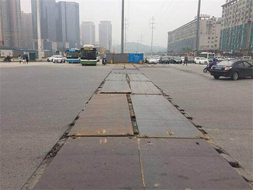 北京房山区防滑钢板租赁厂家用陀幸饽些?